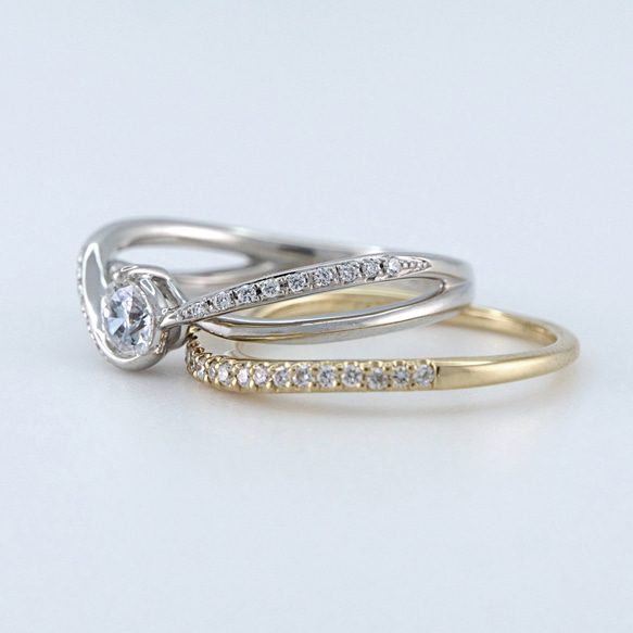 Pt900/K18 コンビリング Pt900 天然ダイヤ【中石0.301ct】K18 リング