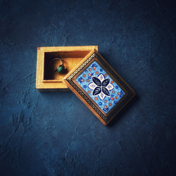 ペルシャの象嵌細工（寄木細工）ミニサイズ 小箱【ハータムカーリー061】 1枚目の画像