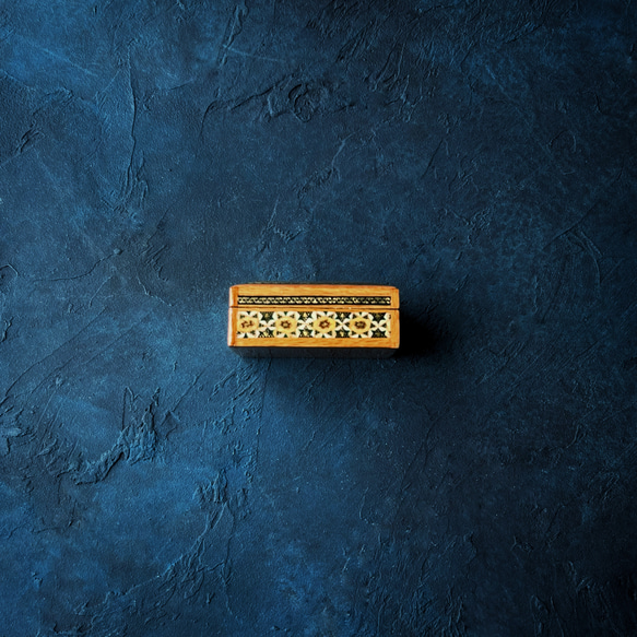 ペルシャの象嵌細工（寄木細工）ミニサイズ 小箱【ハータムカーリー062】 6枚目の画像