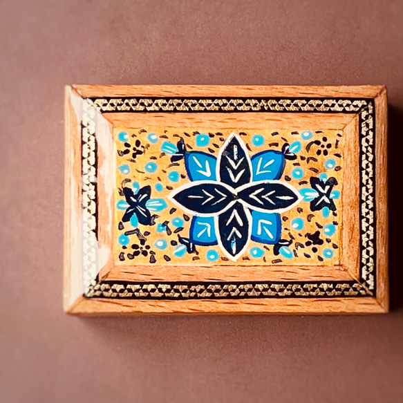ペルシャの象嵌細工（寄木細工）ミニサイズ 小箱【ハータムカーリー064】 3枚目の画像