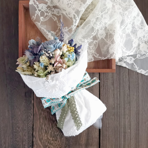 花蓮　ブーケ ブーケ風花束【108バラ】 - 株式会社花キク【flower coordinate