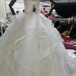 豪華！キラキラグリッターチュール　ソフトチュール　ウエディングドレス/花嫁/結婚式 2枚目の画像