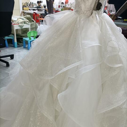 豪華！キラキラグリッターチュール　ソフトチュール　ウエディングドレス/花嫁/結婚式 3枚目の画像