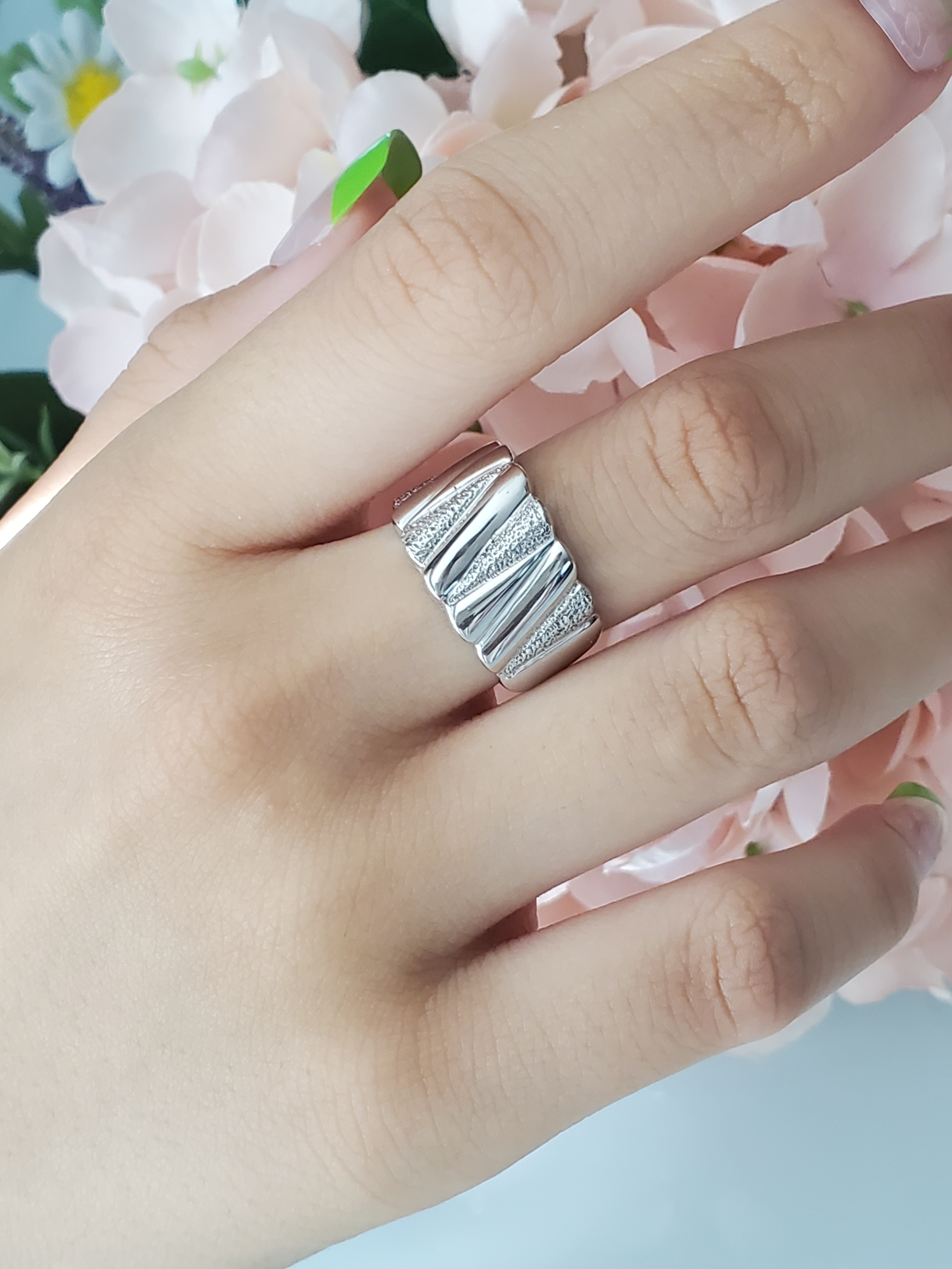 幸運を招く上質なシルバー幅広リング、SV925男性の方にもおススメRS-212