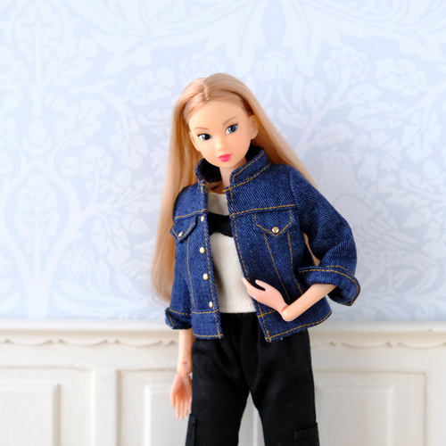 大人気新作 ジェニーちゃん服＊スタンドカラーのデニムジャケット＊momoko ドール用アクセサリ