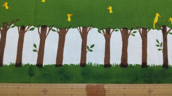 ☆森とリンゴと小鳥のｶｯﾄｸﾛｽ(約46×46cm)2枚セット 3枚目の画像