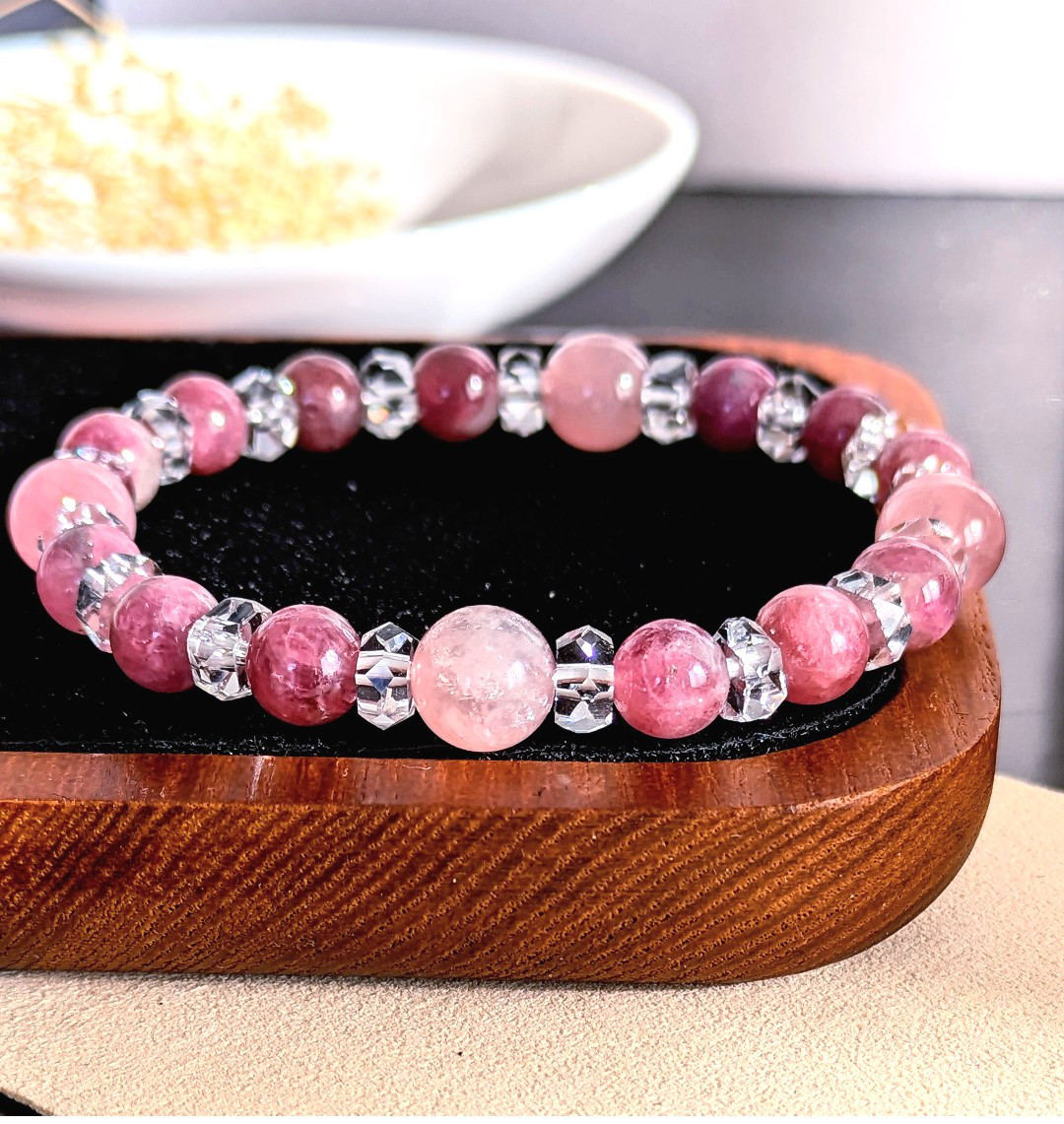 ✿高品質✿天然美品✿トルマリンシリカ&ディープローズクォーツまるで花びらのような華やかブレス