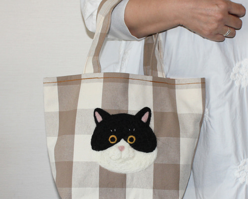 一点物【羊毛ハチワレ猫ちゃんのおしゃれギンガムチェック柄のたっぷり