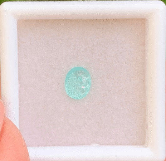 N.1145 パライバトルマリン・ルース ブラジリアン サイズも良好、インパクトのある希少石オリジナルパライバ