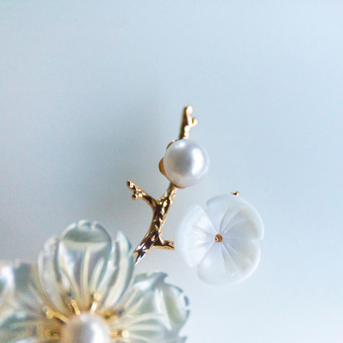 2WAY ブローチ＆帯留め 白蝶貝シェルーフラワー パール ブローチ JOS
