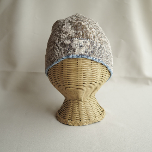 フレンチリネンのビーニー（手編みの帽子） 4枚目の画像