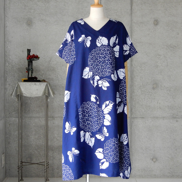 着物リメイク　浴衣の夏ワンピース/Aライン  注染  フリーサイズ　紫陽花 3枚目の画像