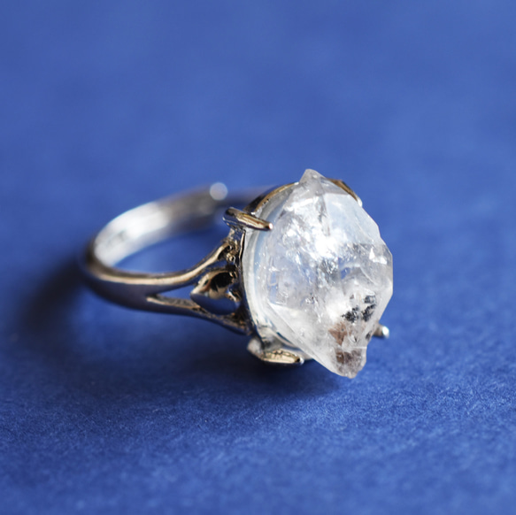 【1点もの・B】フリーサイズ　大粒　ニューヨークハーキマーダイヤモンドクォーツ　結晶　Silver925リング（指輪） 3枚目の画像