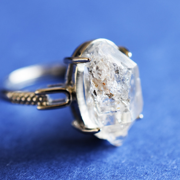 【1点もの・C】フリーサイズ　大粒　ニューヨークハーキマーダイヤモンドクォーツ　結晶　Silver925リング（指輪） 4枚目の画像