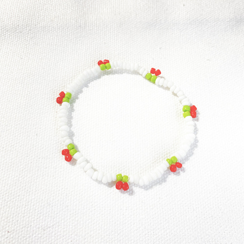 ビーズアクセサリー3点セット(さくらんぼ、みつばち) ビーズ