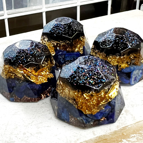 【ひまわり】ラピスラズリのきつねさん形オルゴナイト☆他２点 ひまわり様専用】ラピスラズリのきつねさん形オルゴナイト☆他2点