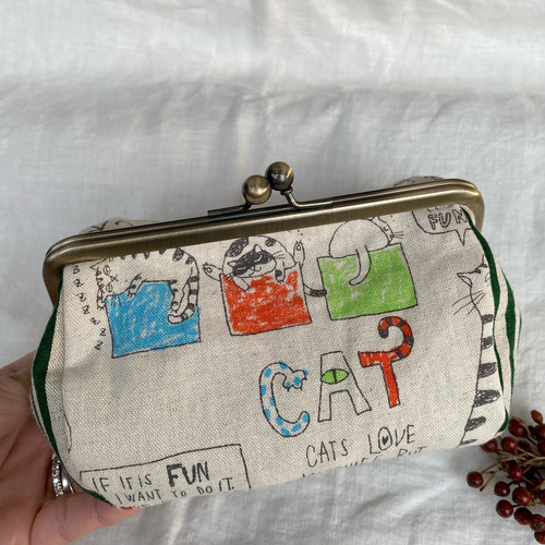 受注製作】再販➄ カラフル ブスカワキャット×グリーン がま口 メイク  