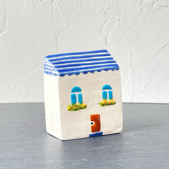 陶のお家のアロマディフューザー：青い屋根の家001 3枚目の画像