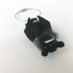 コウモリさんキーホルダー 6枚目の画像