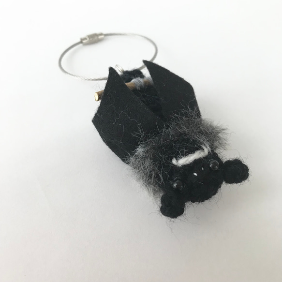 コウモリさんキーホルダー 6枚目の画像
