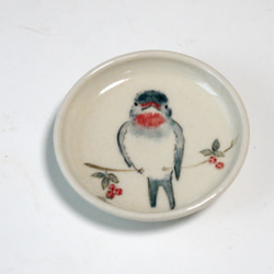 陶器の豆皿　「ツバメと野イチゴ」 5枚目の画像