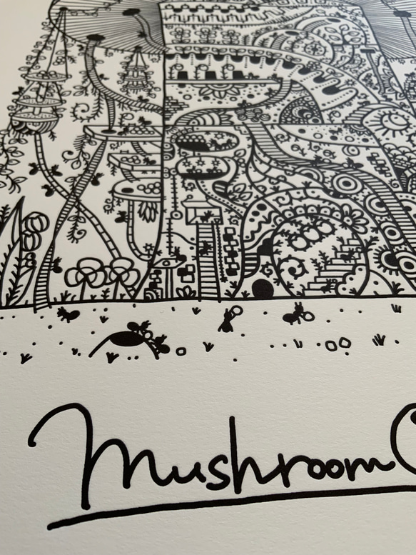 フレーム付きアート「Mushroom Office」A3モノトーン 4枚目の画像