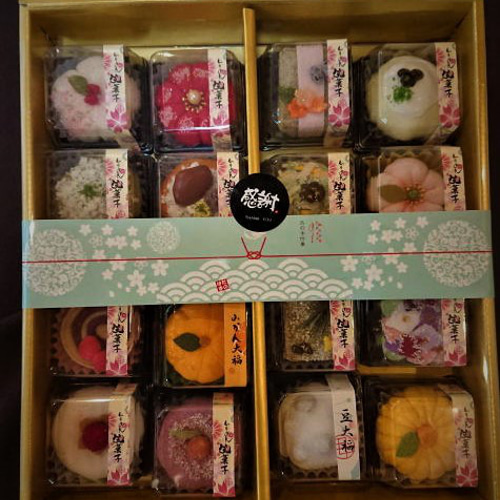 ちりめん細工 和菓子 和菓子 16個セットお得です。 その他置物