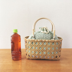 【限定販売】手編み緑巾着　きせかえ竹かごバッグ 2枚目の画像