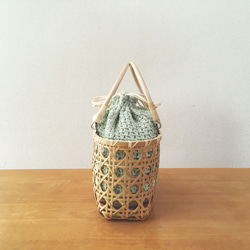 【限定販売】手編み緑巾着　きせかえ竹かごバッグ 3枚目の画像