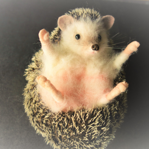 ハリネズミさん（本物サイズ/手足稼働します） 送料無料 羊毛フェルト