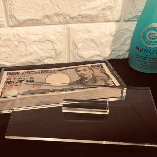 一万円札専用貯金箱 アクリル全面透明品 200万円貯まります その他雑貨