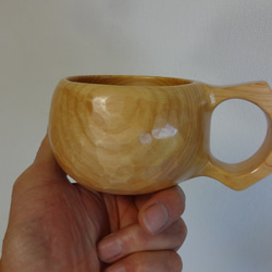 　ヒノキの一木彫りコーヒーカップ 3枚目の画像