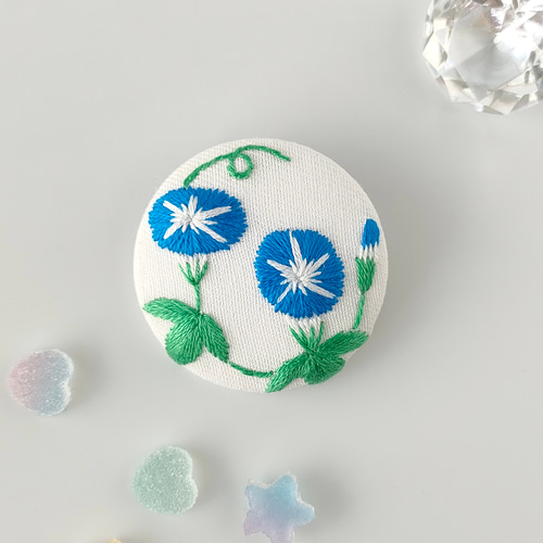 専用】ハンドメイド 刺繍ブローチ ヘアゴム