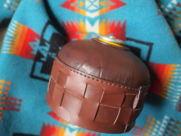 OD 缶カバー250/230サイズ　２段scacchi　 栃木レザー　厚手チョコレート色・糸茶 6枚目の画像