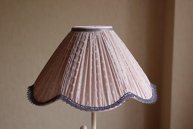 コットンのテーブルランプ用ランプシェード / アポリーヌ / グレーピンク