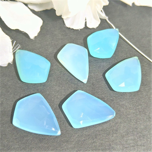 専用です♡新作♡ブルーレースと極みブルーカルセドニー 楽天市場】シーブルーカルセドニー 5.66ct ルース ◇ カボション