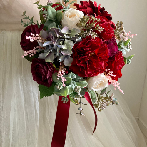 ワインレッドダリアクラッチブーケ☆ブートニア セミオーダーOK＊ダークレッドローズとダリアのナチュラル