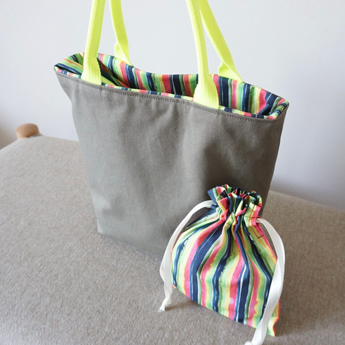 ネオンカラーハンドル＆くすみカラー帆布＆USAコットンのトートバッグ