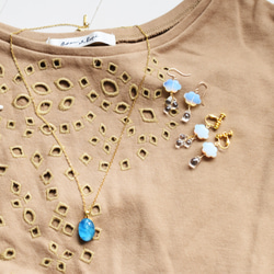 値下げ成功【金具変更可】雨の日が楽しくなる　雲と雨の　サージカルステンレスピアスフック(オパライト・クリスタル） 16枚目の画像