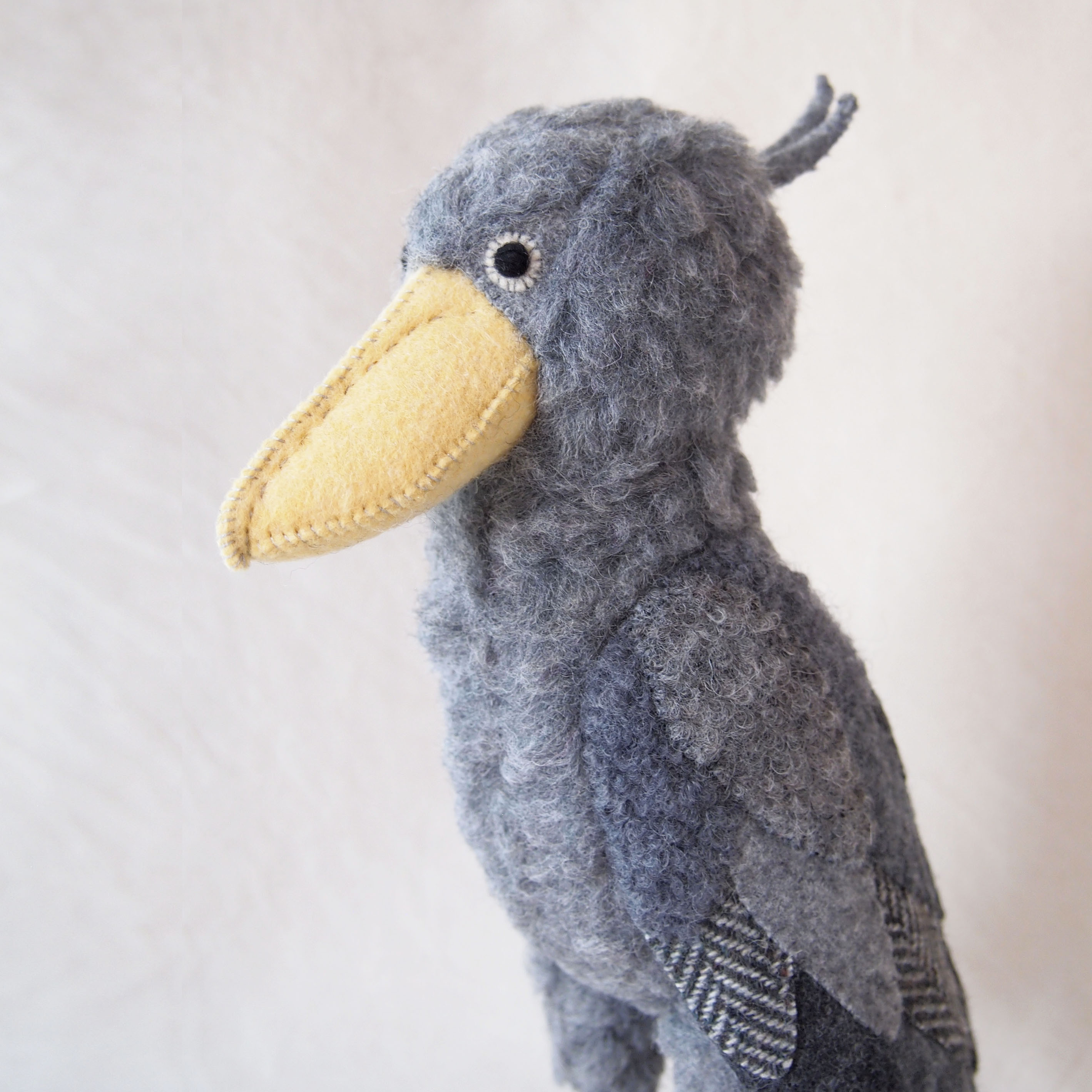ハシビロコウのぬいぐるみ(鳴き声仕掛け追加・自立可動式)
