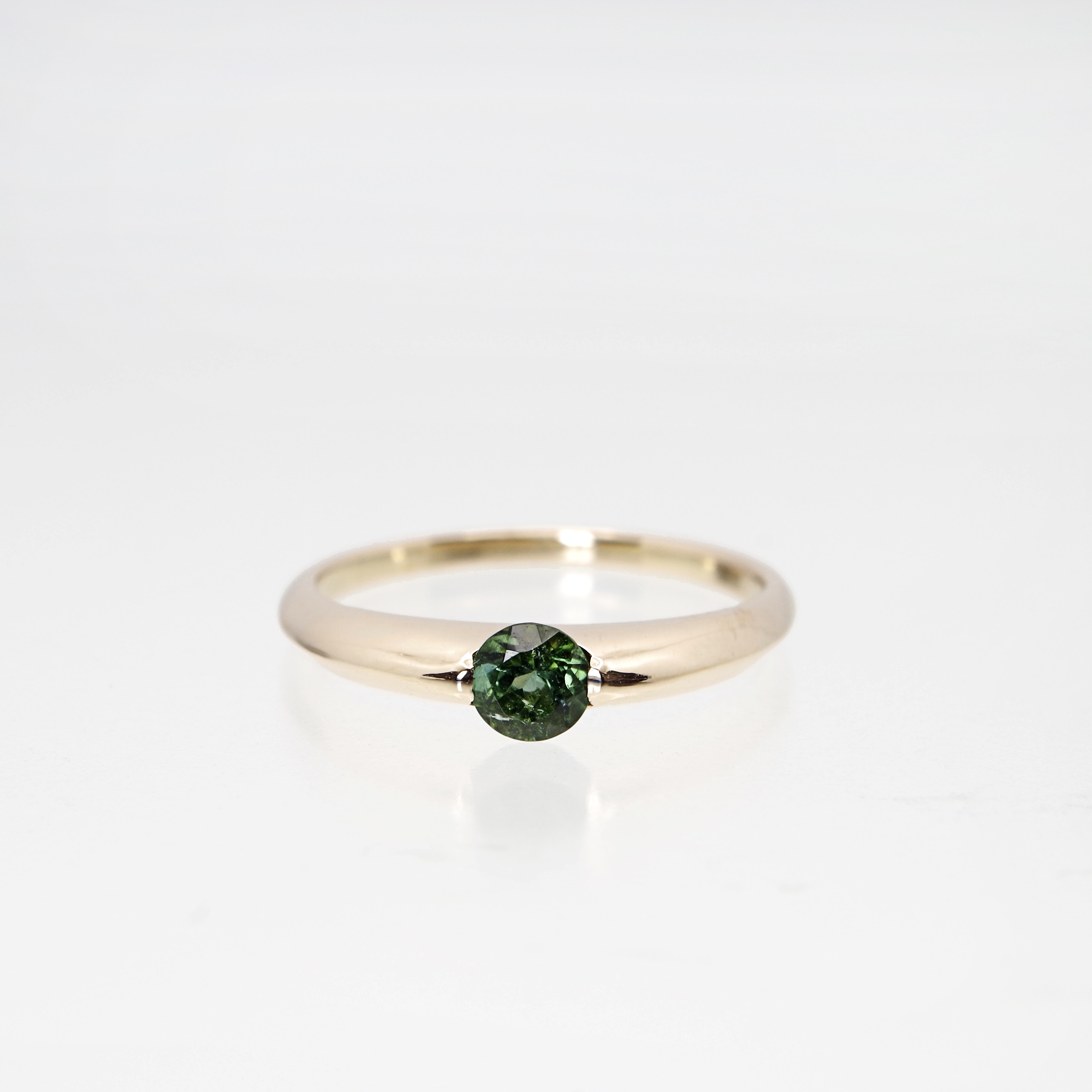 [K10]トルマリンの一石ゴールドリング　天然石