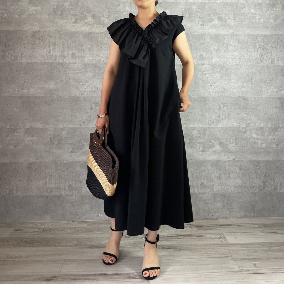 【小柄S】襟コンシャスゆったり細見え コットンワンピース■黒 KMC-126 956661