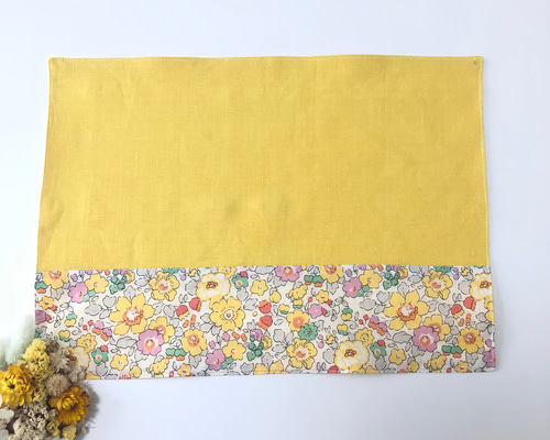 リバティ　ベッツィのランチョンマット☆ リバティ ベッツィ クラシックイエロー ランチョンマット ランチマット