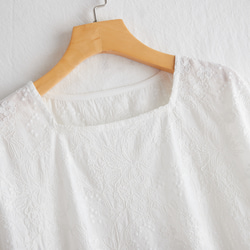 大人の夏服　立体的な刺繍ブラウス　フレンチスリーブ　コットンブラウス220602-1 7枚目の画像