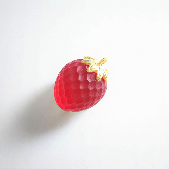 苺の帯留め 3枚目の画像