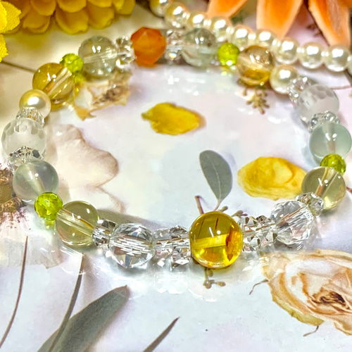 エネルギーのお掃除屋さん〜バルティックアンバー 天然石琥珀 グリーン