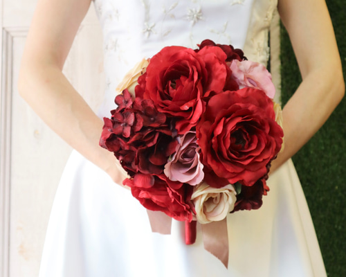 ラウンドブーケ&ブートニア ／ウェディング・結婚式 a8ac04440d1f2e97f0af3efb439e2a