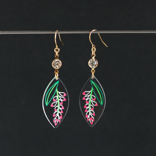 『5067』ハンドメイドピアス 瑞々しく輝く月桃のピアス/p1446 ピアス（フック・チェーン） Clover4u