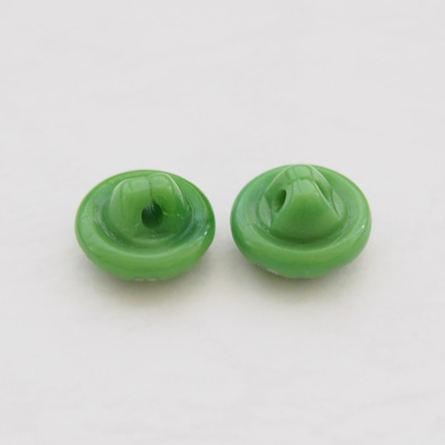 2個セット】ヴィンテージ ドイツ グリーン ゴールド ボタン 11mm 