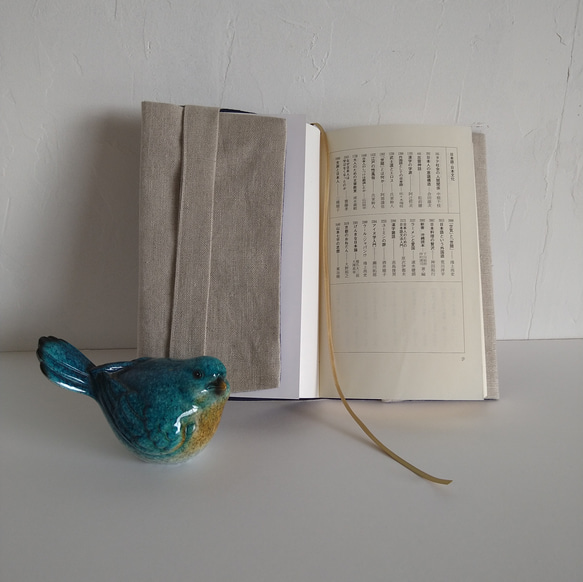 天然素材/ブックカバー/リネン/単行本(新書サイズ)野鳥カワセミの手刺繡 12枚目の画像